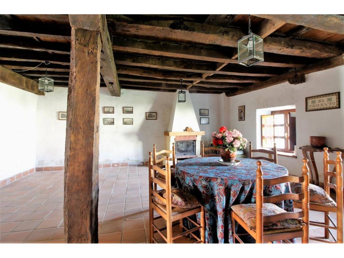 Fotos: El chalet de Heras y su inmensa finca