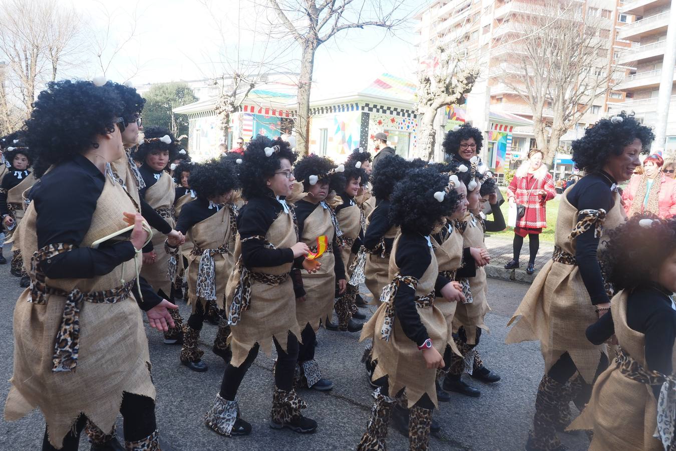 Fotos: El Carnaval arranca en Laredo con un desfile infantil