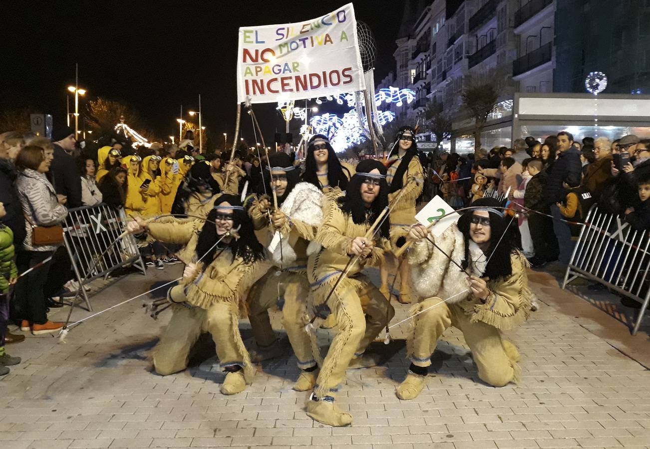 Fotos: Gran desfile del concurso de disfraces en Castro Urdiales