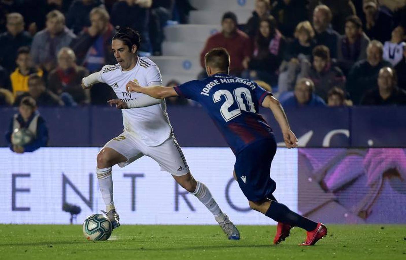 Fotos: Las mejores imágenes del Levante-Real Madrid