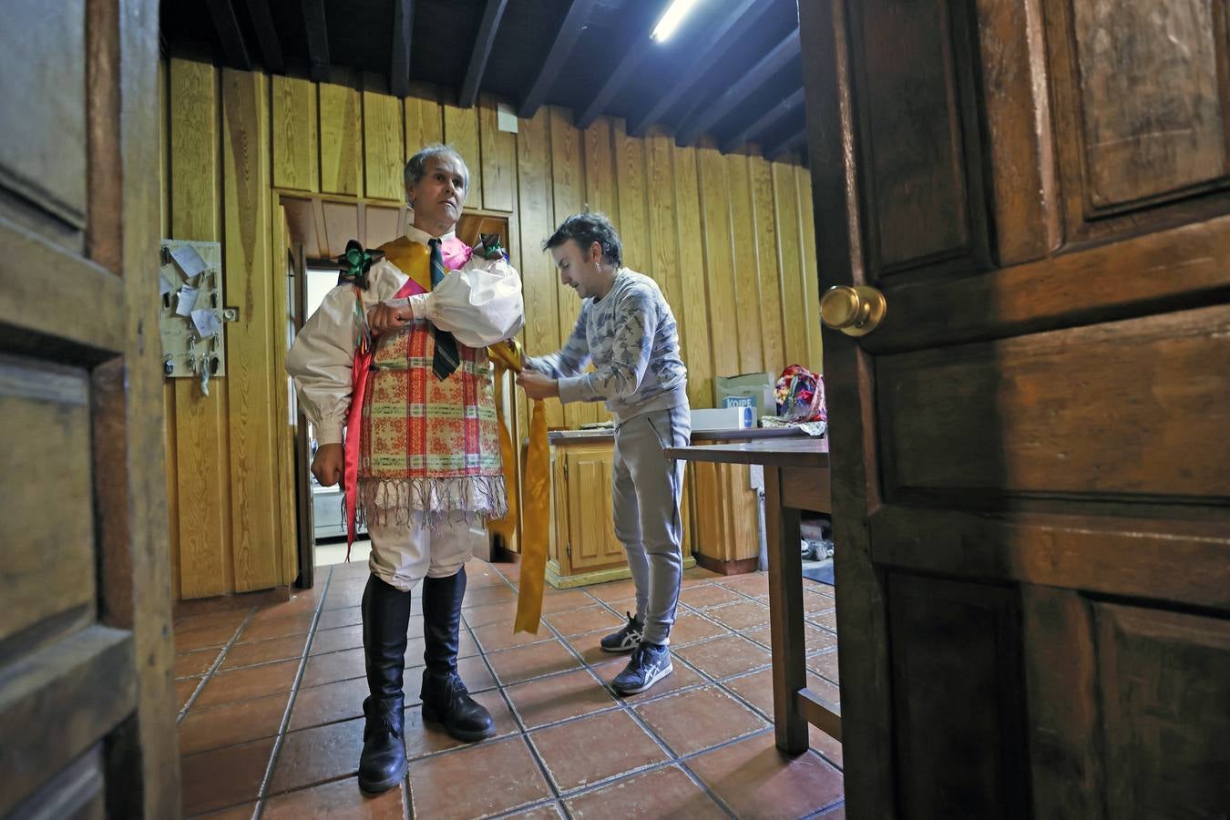 Fotos: Los zamarrones del Valle de Polaciones acuden fieles a su mascarada