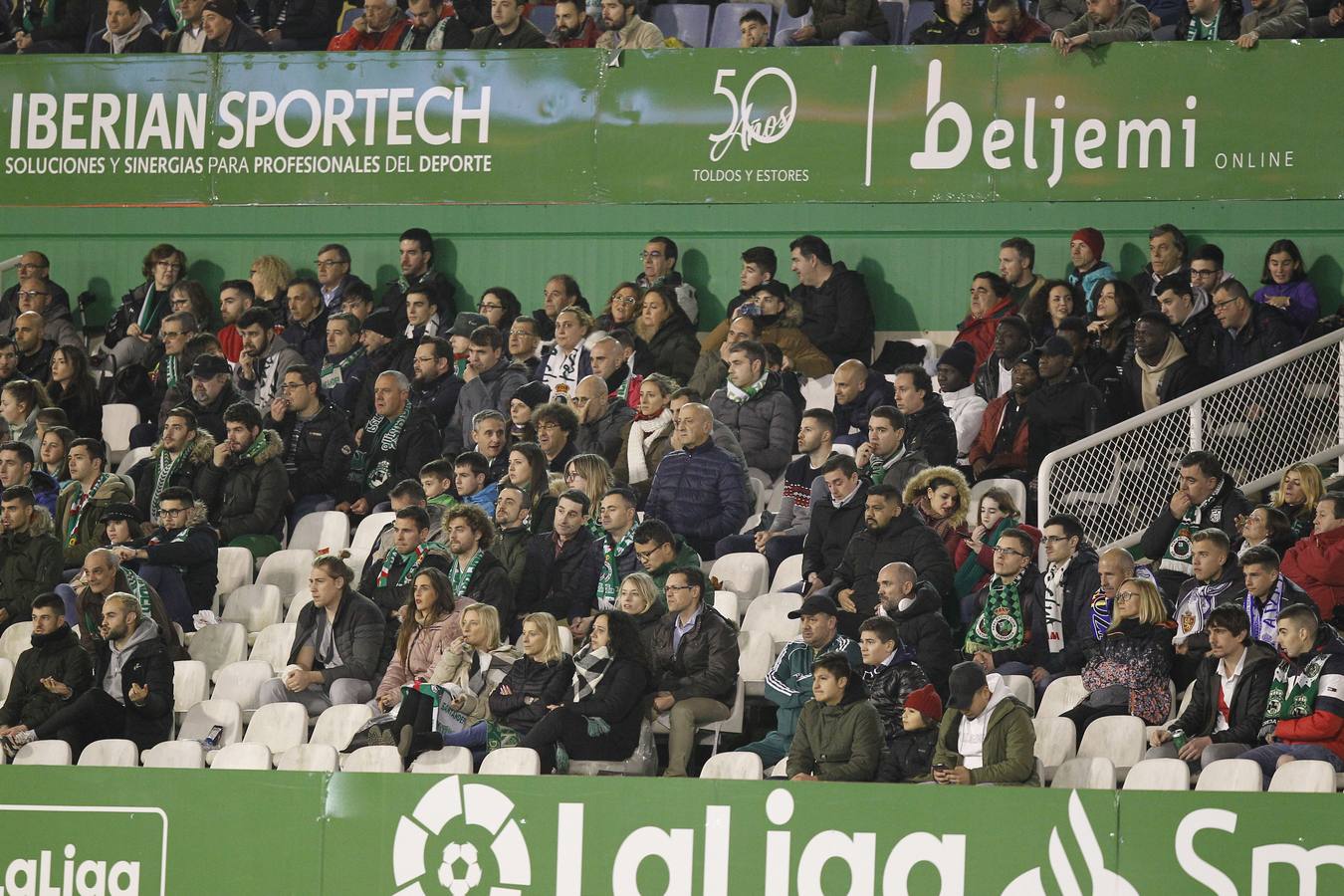 Fotos: Búscate si estuviste en la Tribuna Este de los Campos de Sport