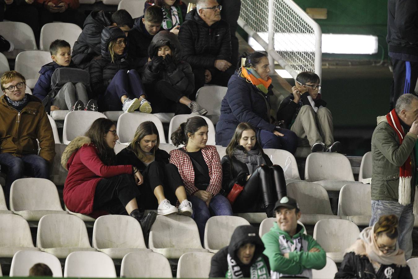 Fotos: Búscate si estuviste en la Tribuna Norte de los Campos de Sport