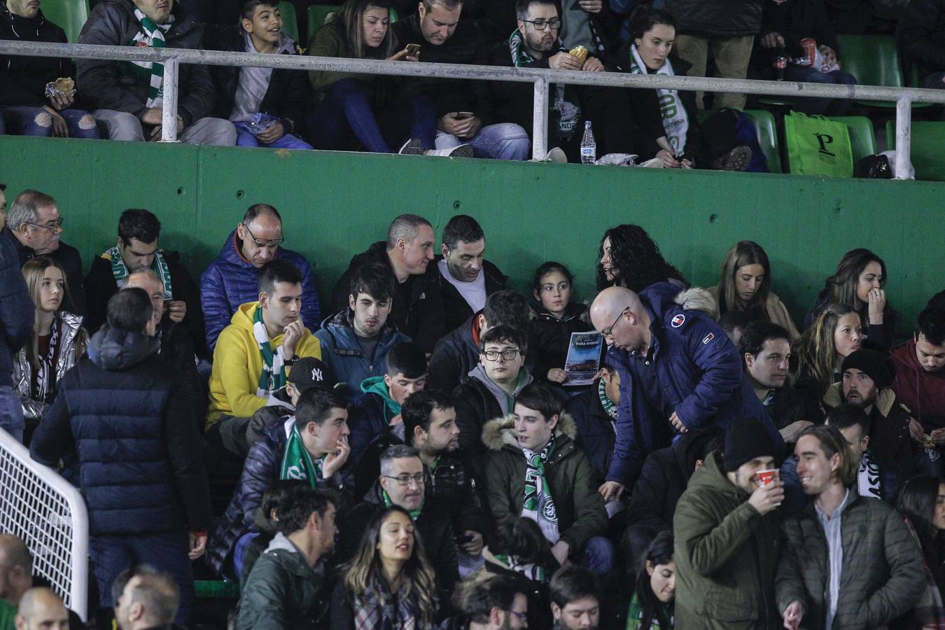 Fotos: Búscate si estuviste en la Tribuna Norte de los Campos de Sport