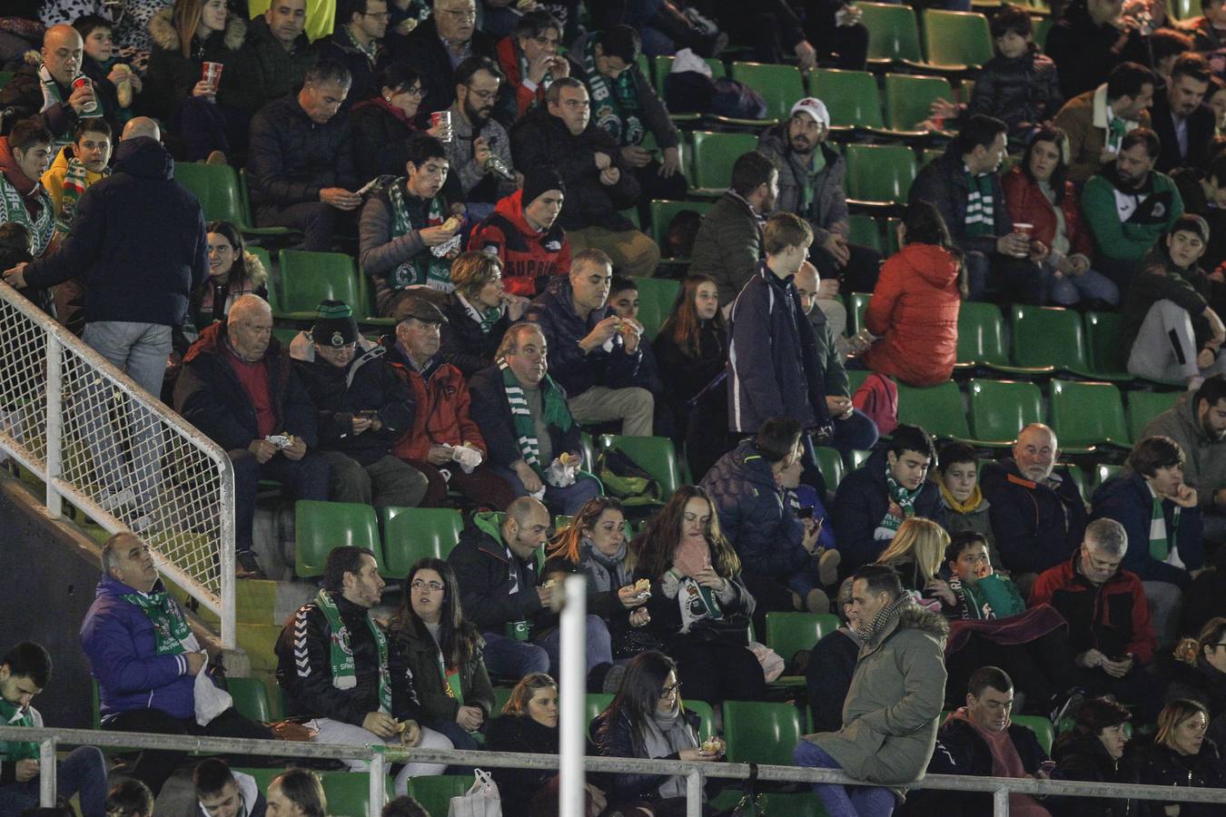 Fotos: Búscate si estuviste en la Tribuna Norte de los Campos de Sport