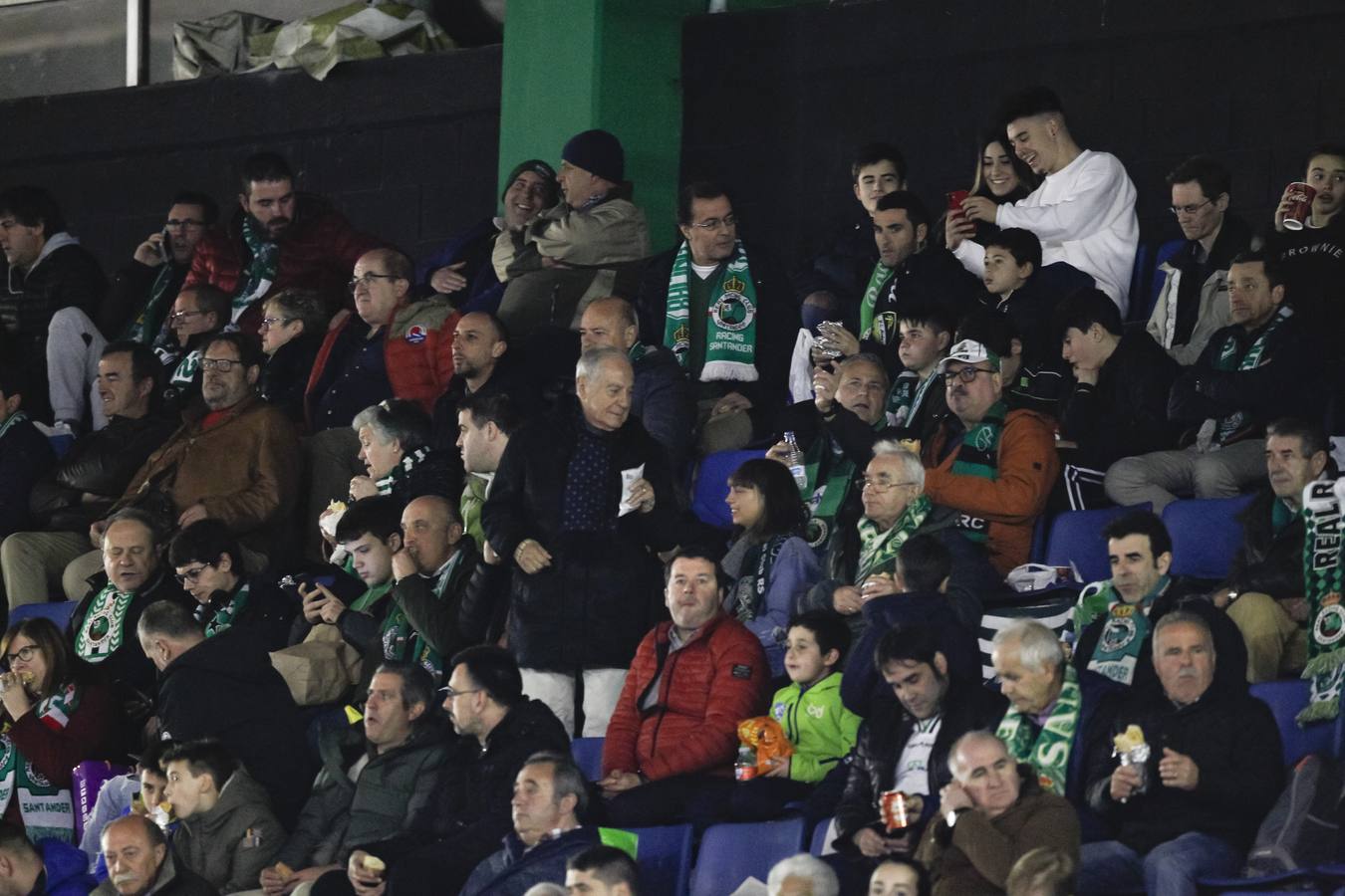 Fotos: Búscate si estuviste en la Tribuna Sur de los Campos de Sport