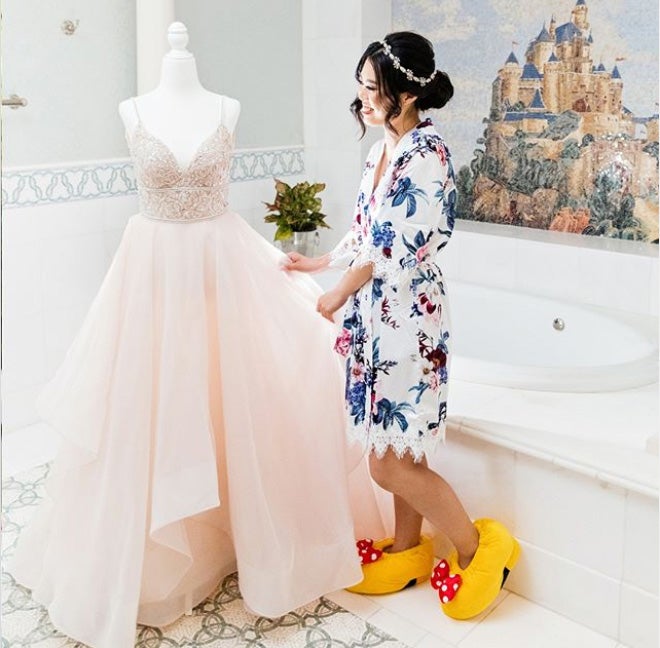 Disney, la factoría de los sueños, amplía su oferta para dar el 'sí, quiero' como una princesa de película y se inspira en Cenicienta, Blancanieves o Ariel