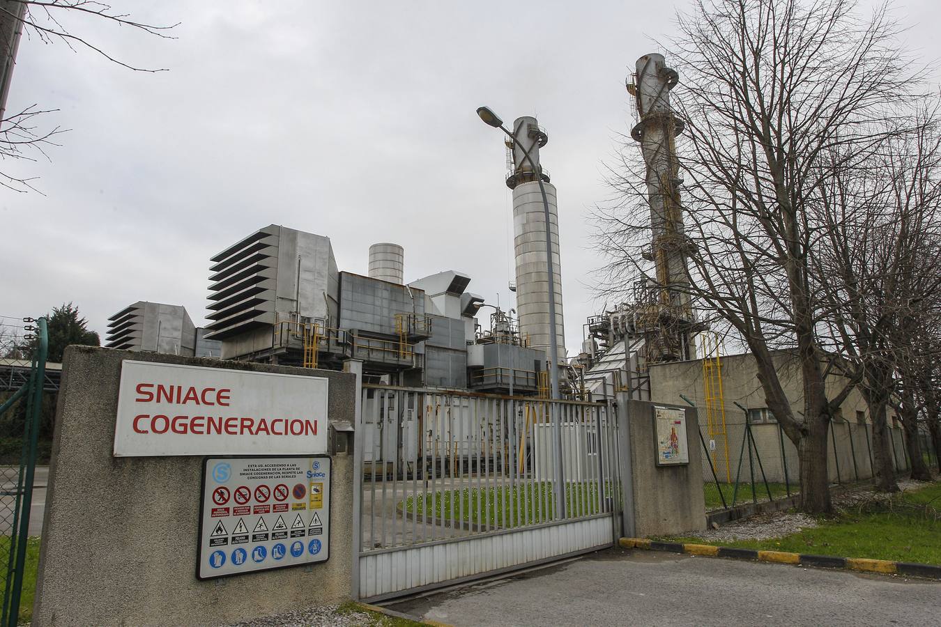 El juzgado abre la fase de liquidación de Sniace y repone a los concursales