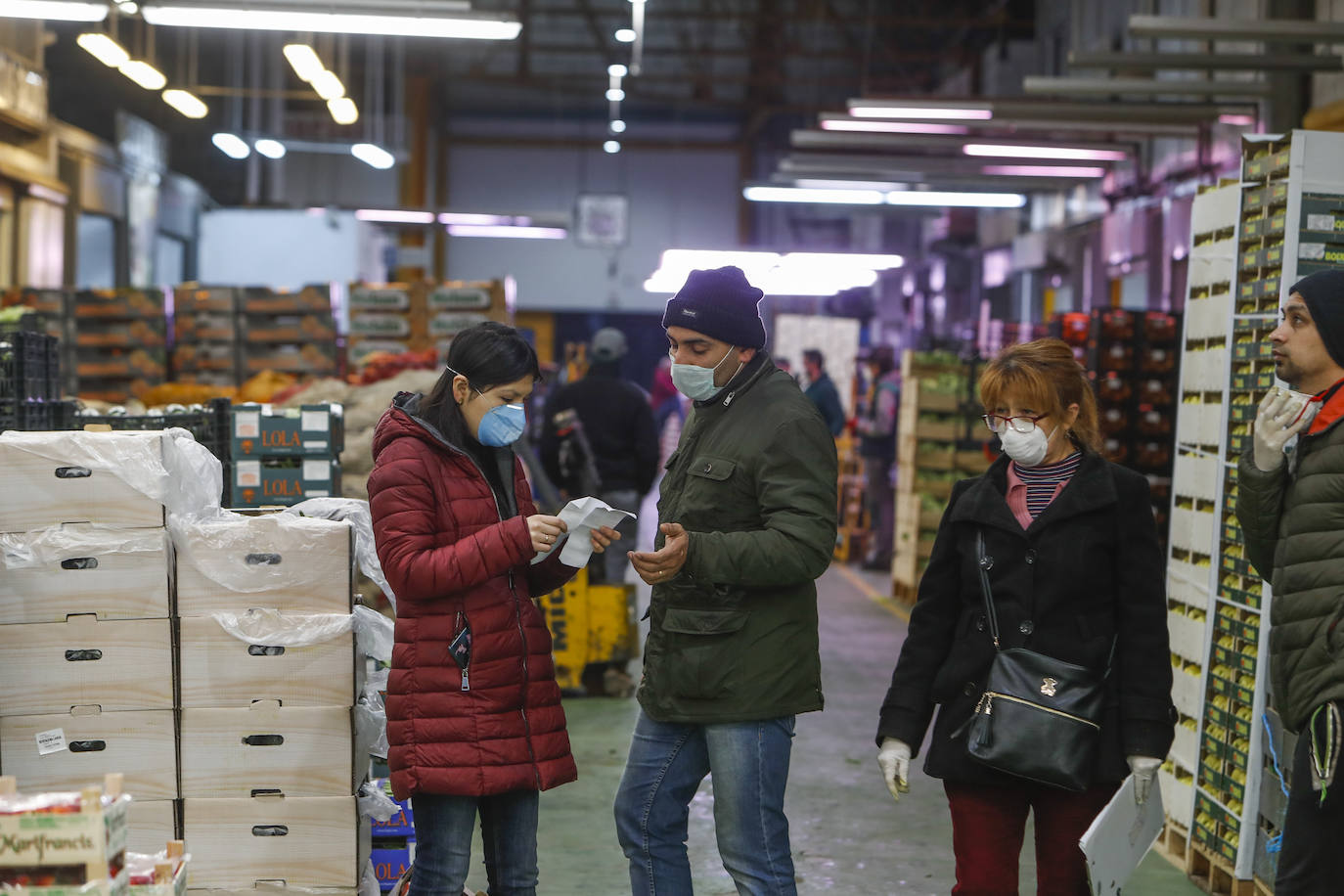 Fotos: Mercasantander, la despensa de las tiendas cántabras, tiene «existencias de sobra»