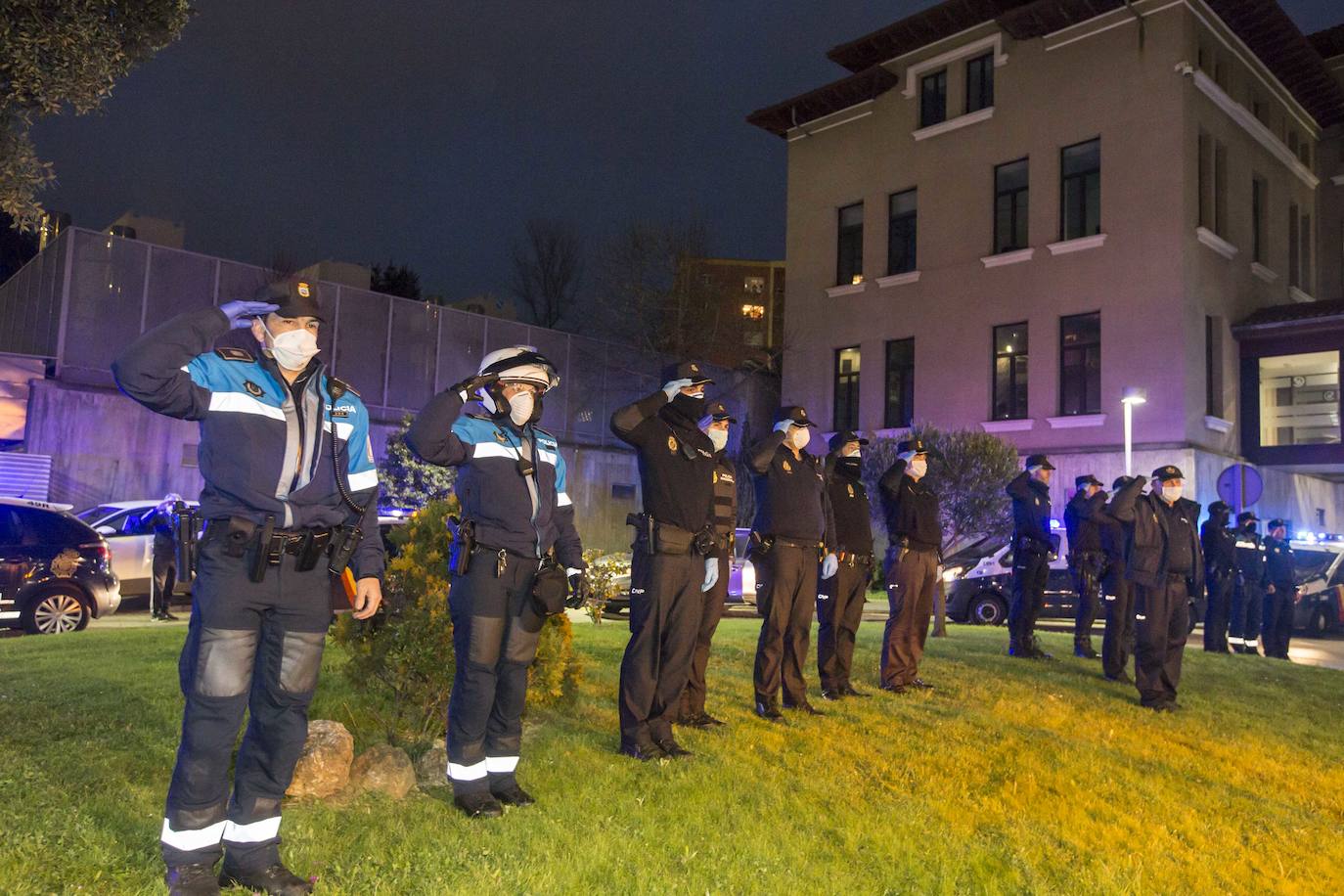 Fotos: Aplauso y homenaje