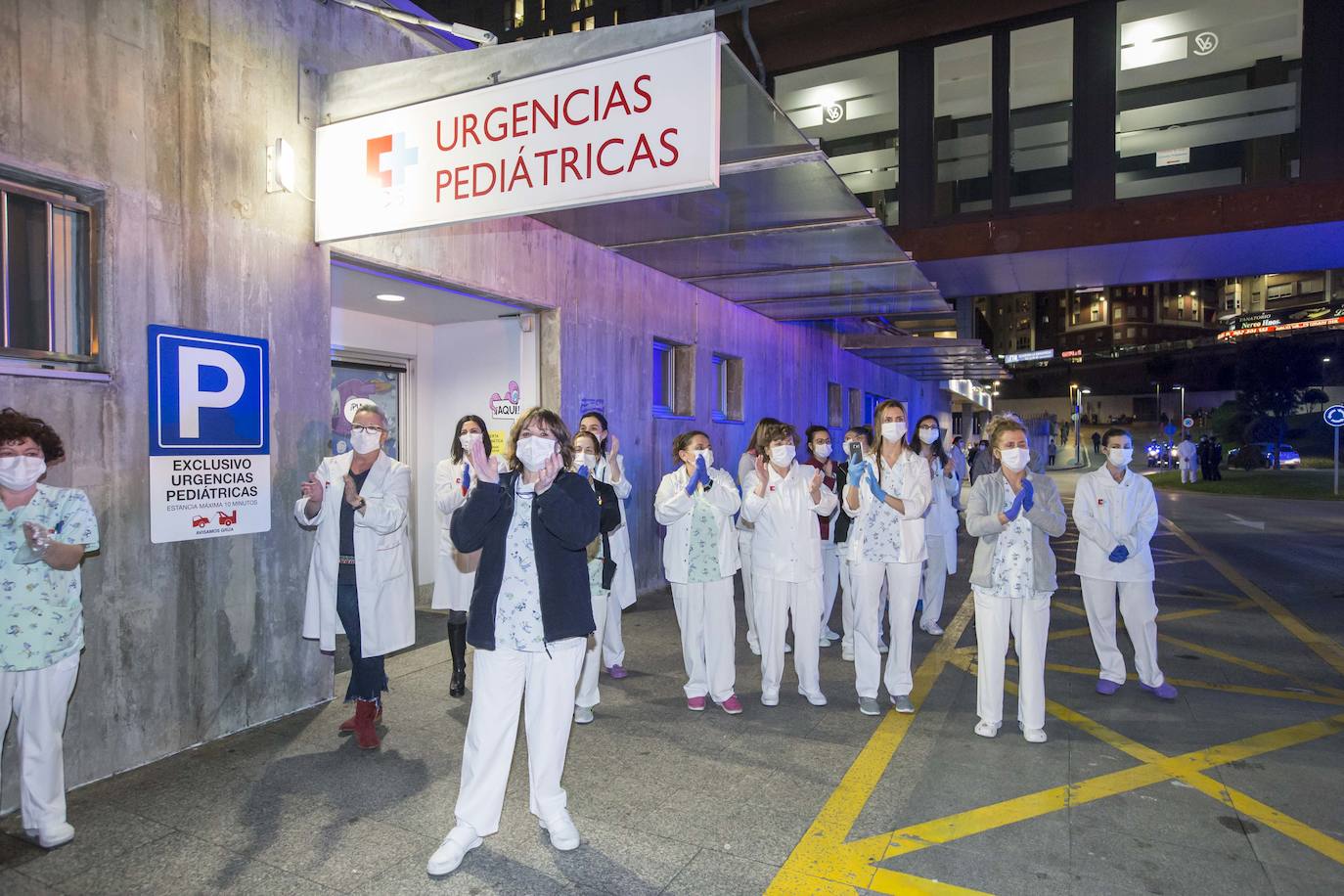 Fotos: Aplauso y homenaje