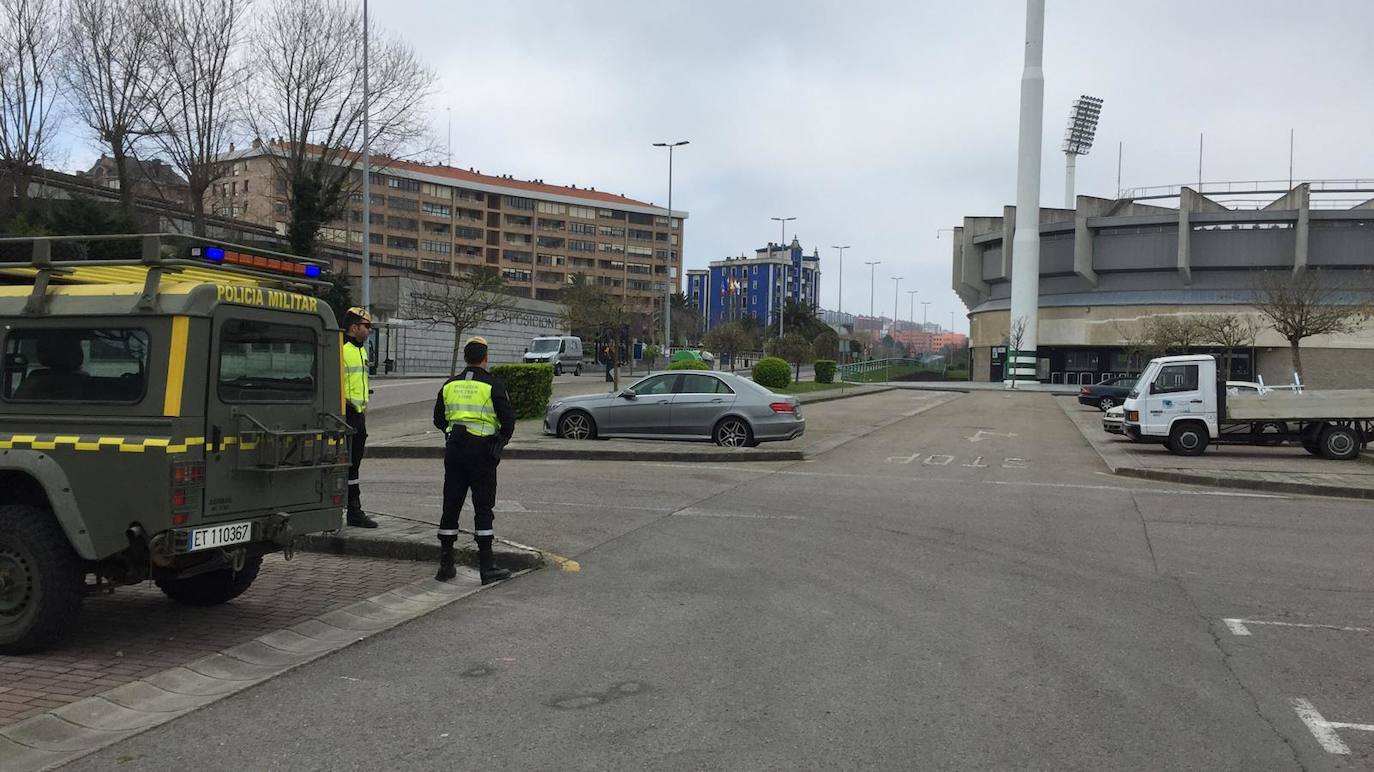 Casi un centenar de efectivos de la Unidad Militar de Emergencias de León está en la región, El equipo ha comenzado a trabajar en la zona de El Sardinero y en Valdecilla y centros de salud.