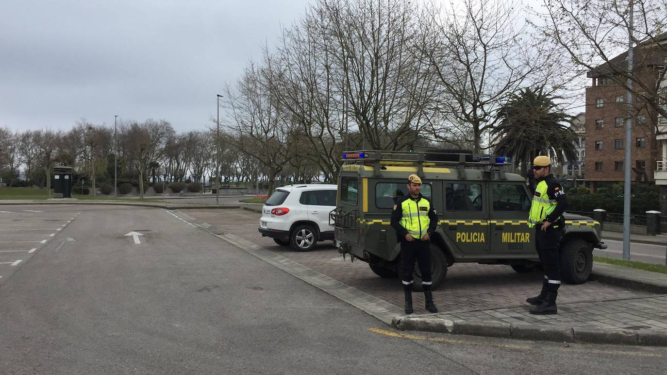 Casi un centenar de efectivos de la Unidad Militar de Emergencias de León está en la región, El equipo ha comenzado a trabajar en la zona de El Sardinero y en Valdecilla y centros de salud.