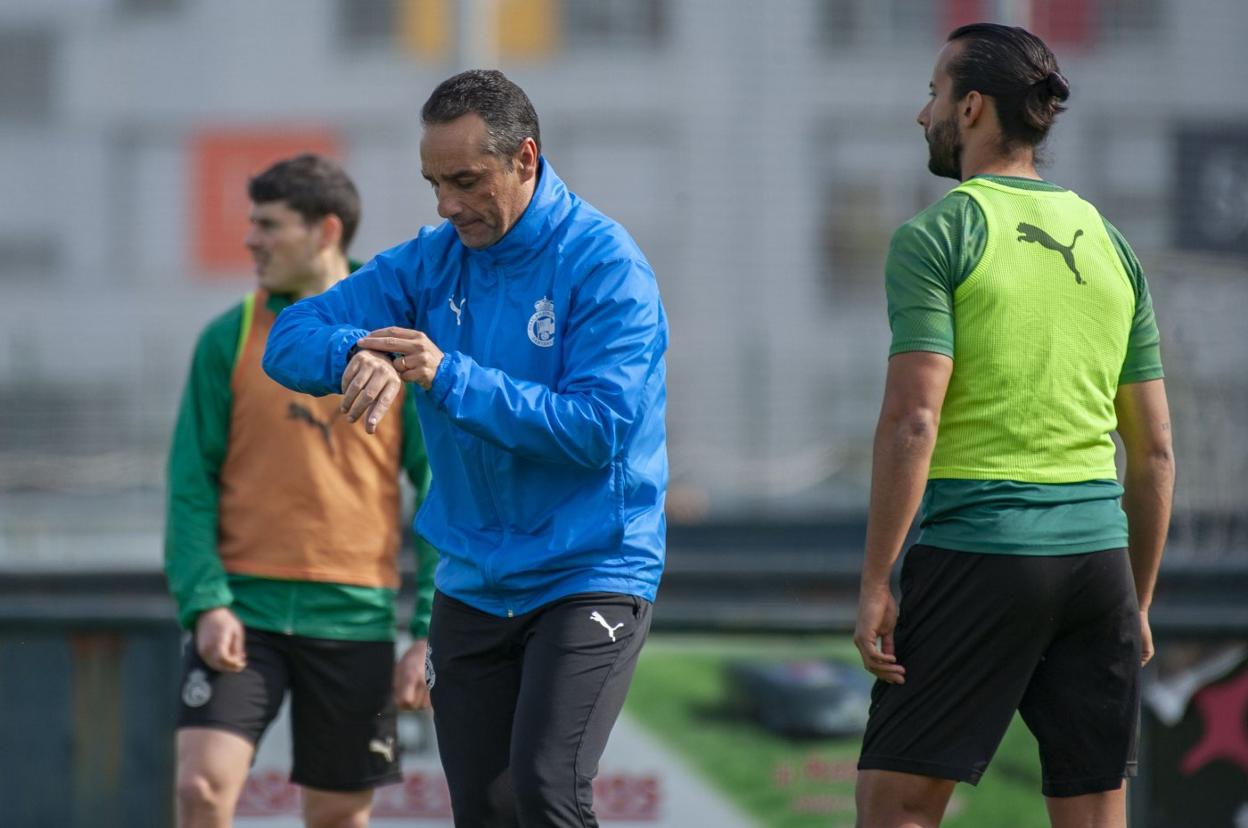 El Gobierno frena los test masivos y LaLiga comunica al Racing que los haga el jueves