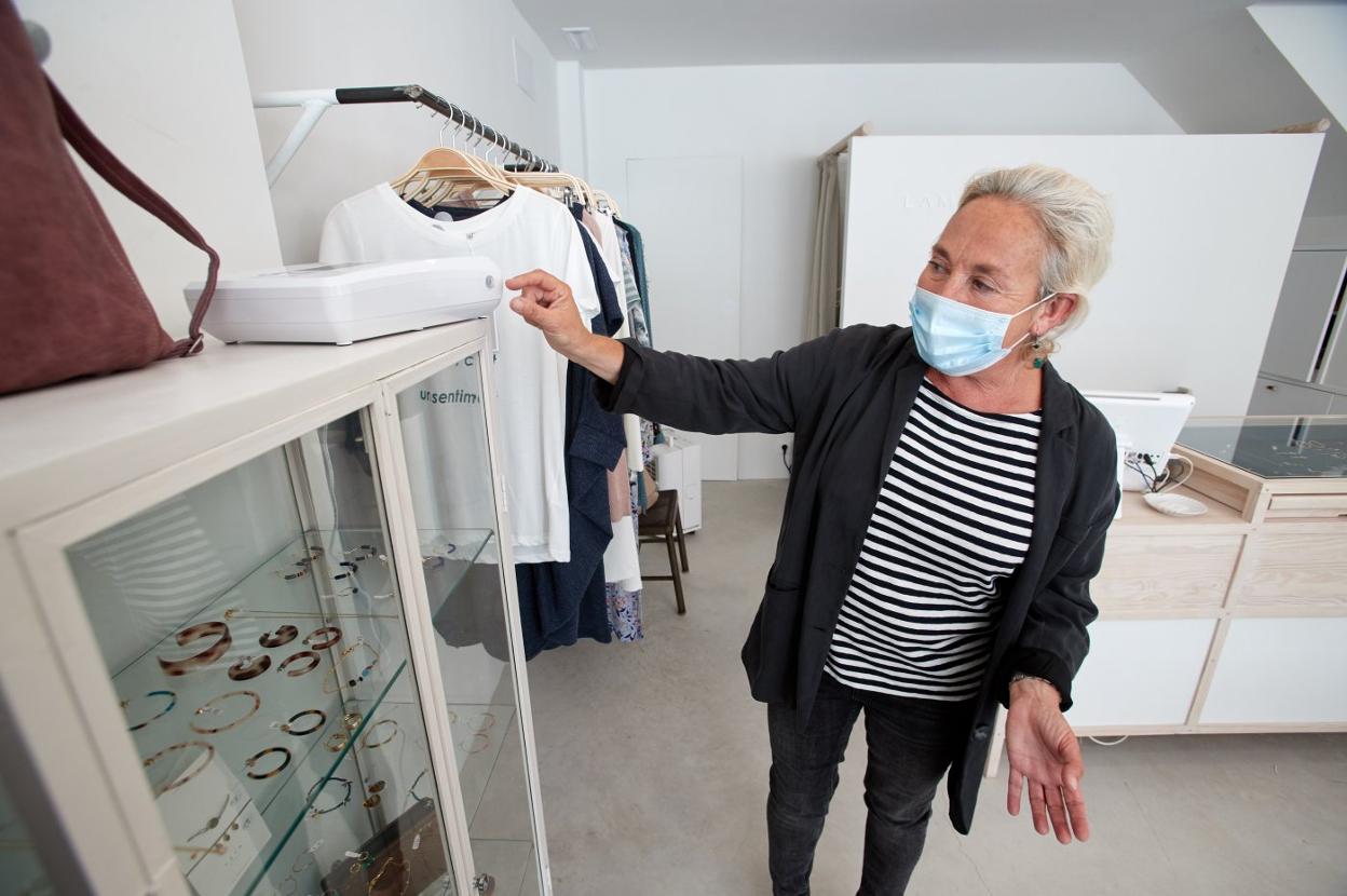 Los establecimientos públicos se preparan para abrir con grandes medidas de seguridad.