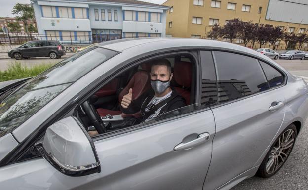 Cejudo, a su llegada a las instalaciones de La Albericia.