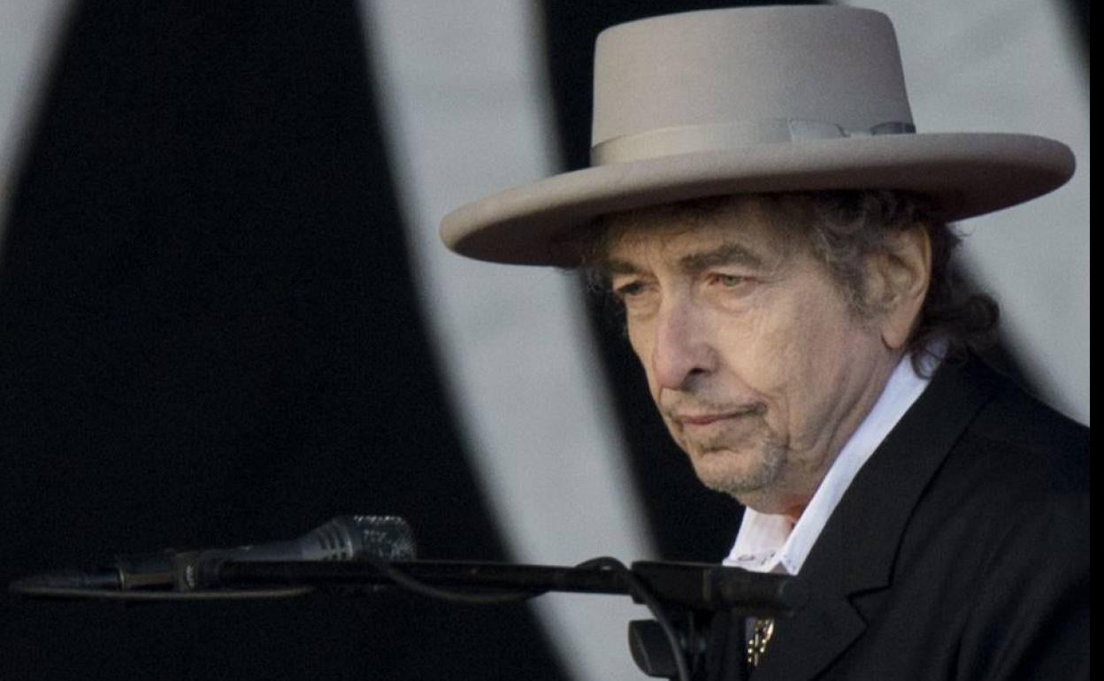 Bob Dylan publica nuevo disco con temas originales: 'Rough And Rowdy Ways'