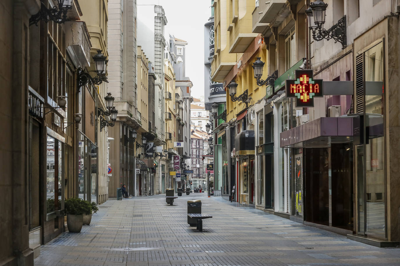 60 imágenes de los 60 días que se cumplen de cuarentena en Cantabria. Un recorrido por las fotografías que mejor ilustran los dos meses que lo cambiaron todo.