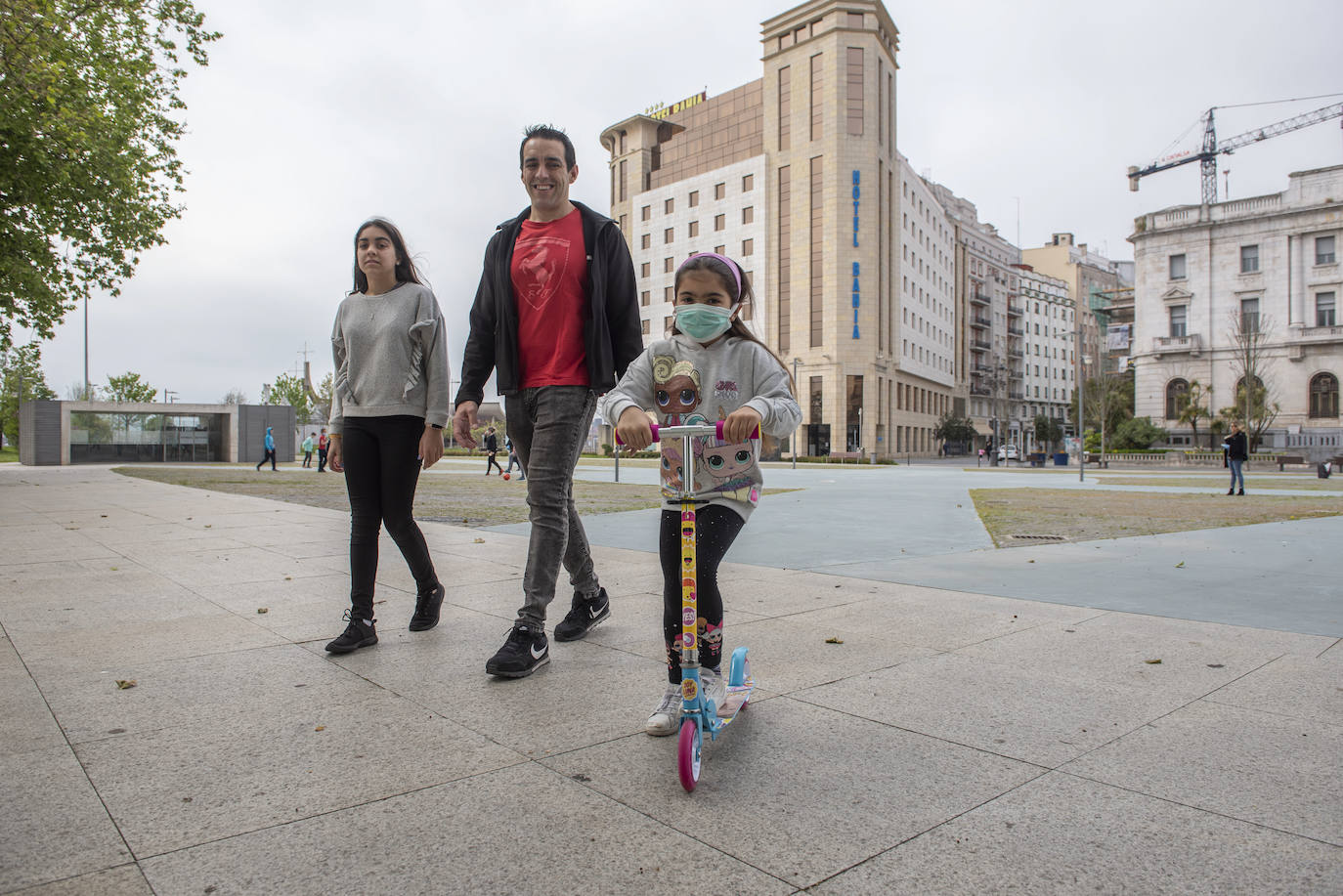 60 imágenes de los 60 días que se cumplen de cuarentena en Cantabria. Un recorrido por las fotografías que mejor ilustran los dos meses que lo cambiaron todo.