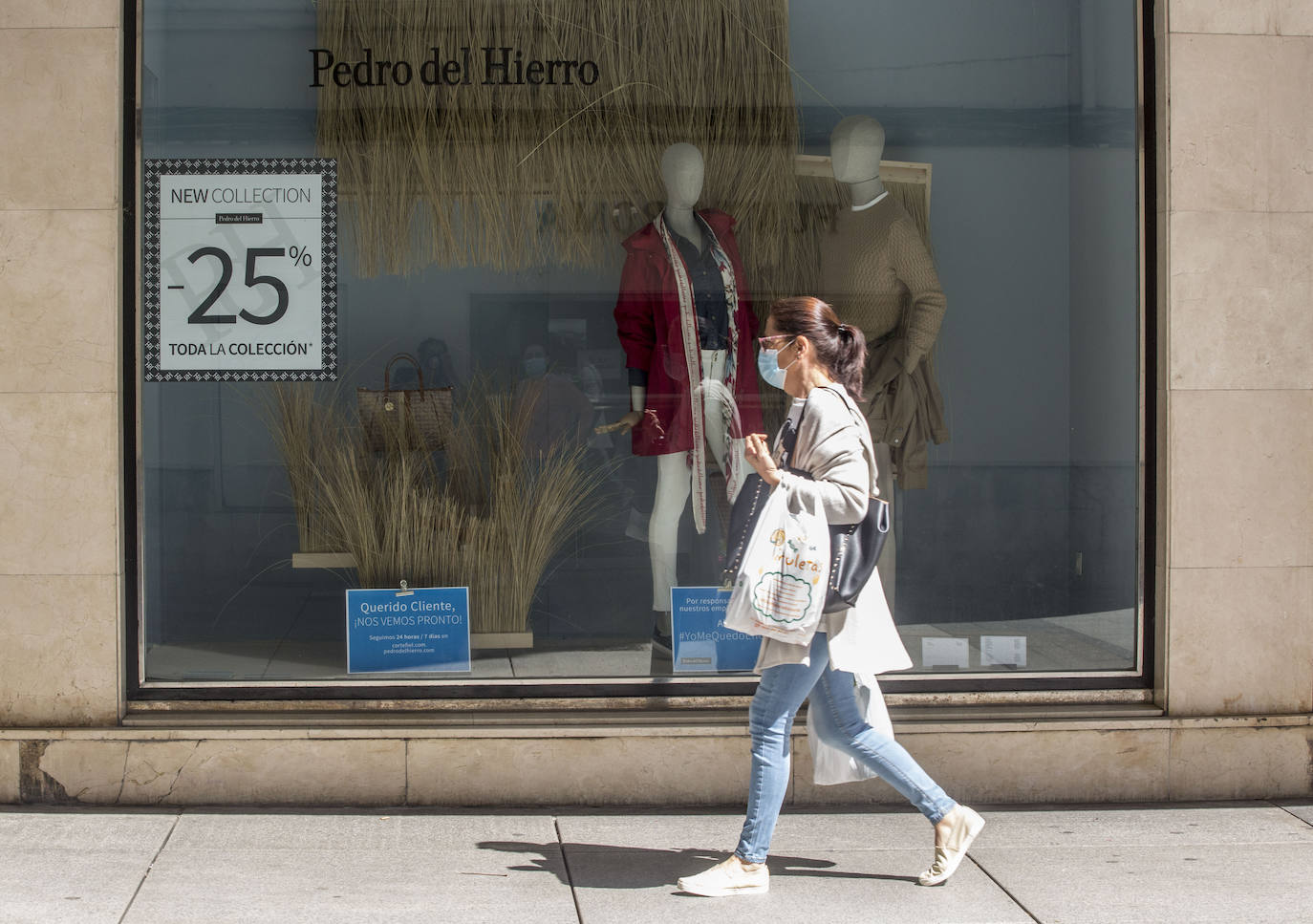 Fotos: El pequeño comercio renuncia a las rebajas