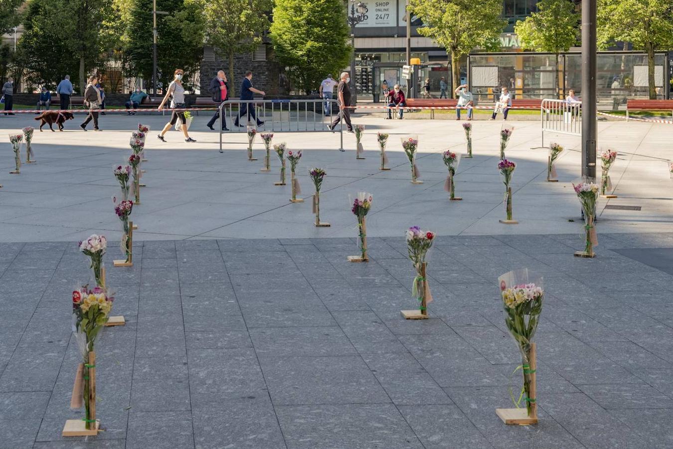 Fotos: Flores para quienes han hecho frente al coronavirus