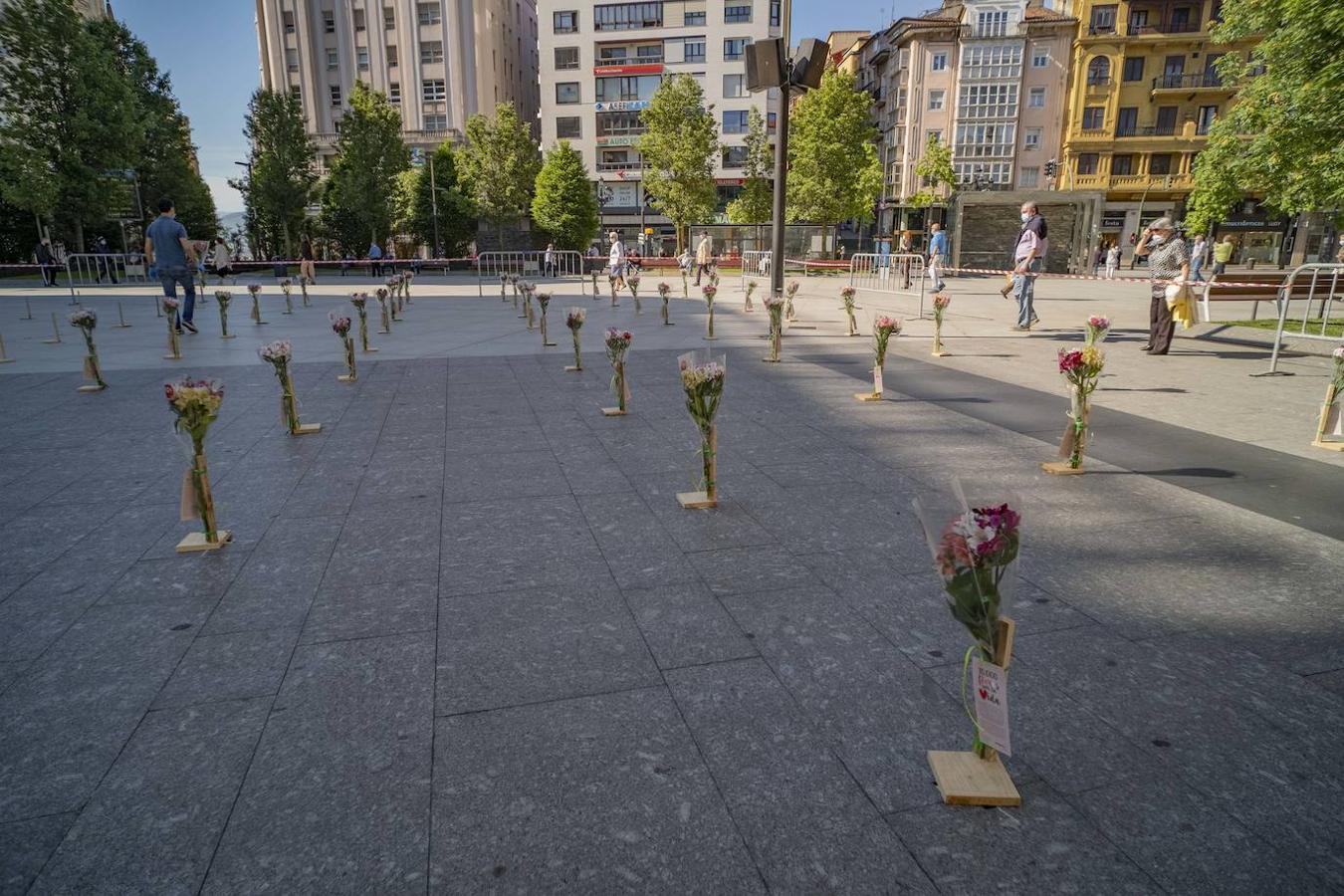 Fotos: Flores para quienes han hecho frente al coronavirus