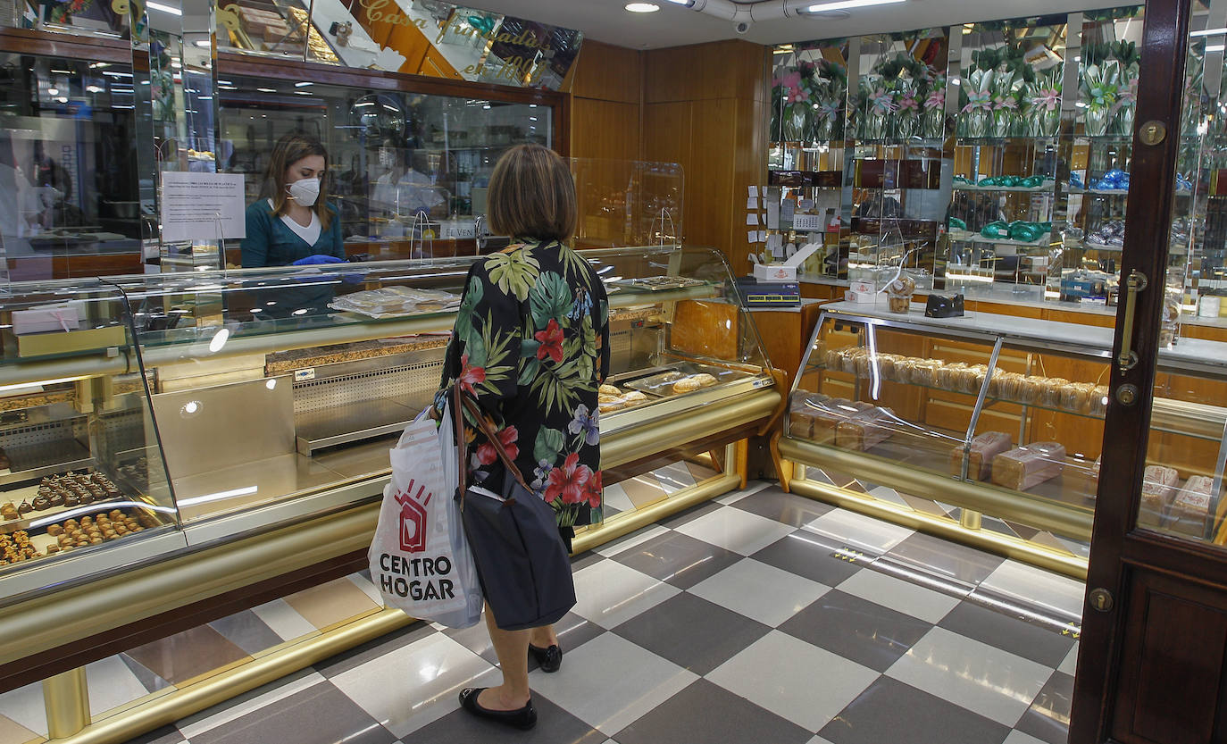 Fotos: El comercio reabre poco a poco