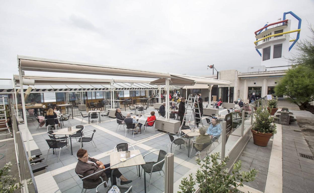 Terraza de El Sardinero.