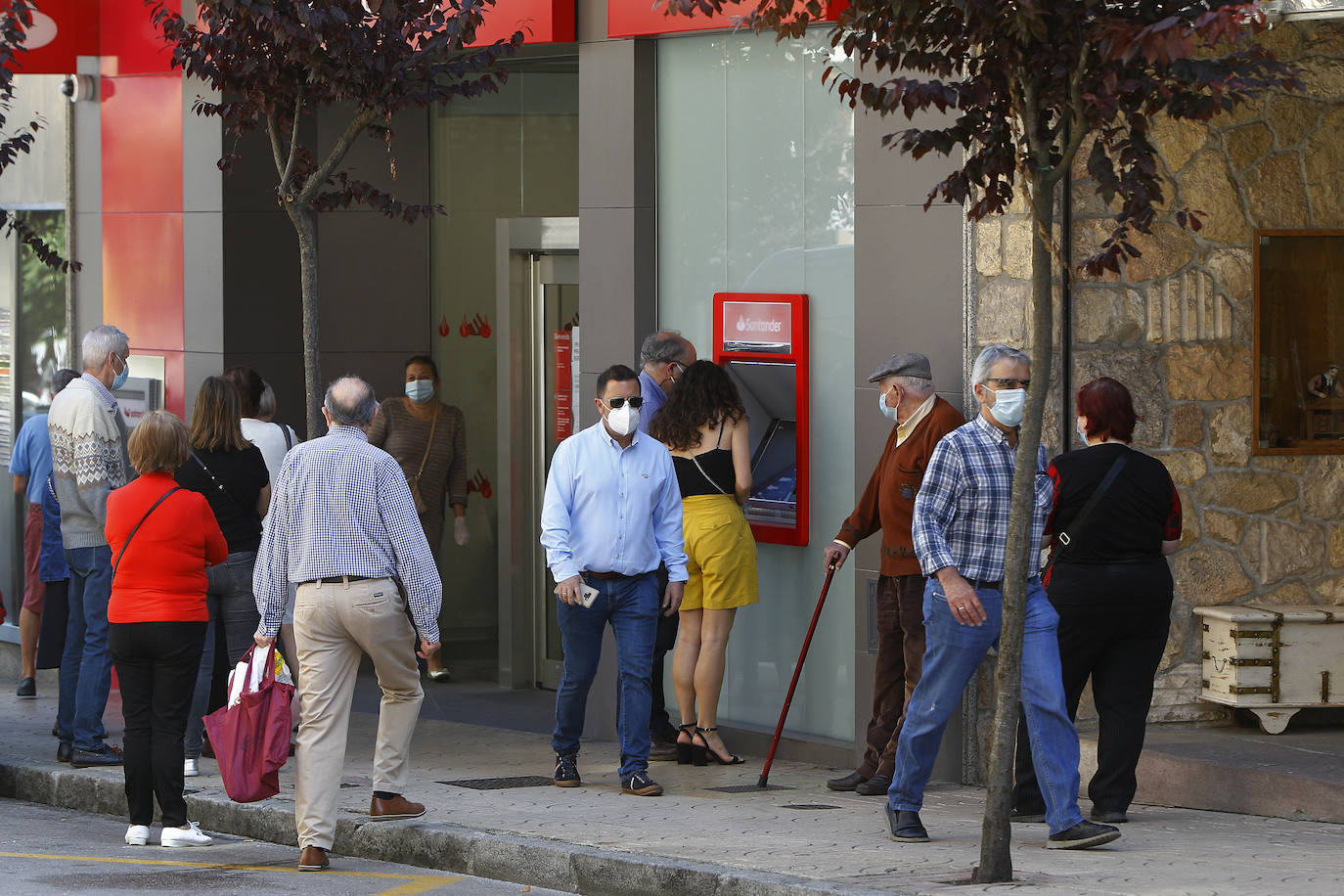 Fotos: Todos con mascarillas en el primer dia de uso obligado