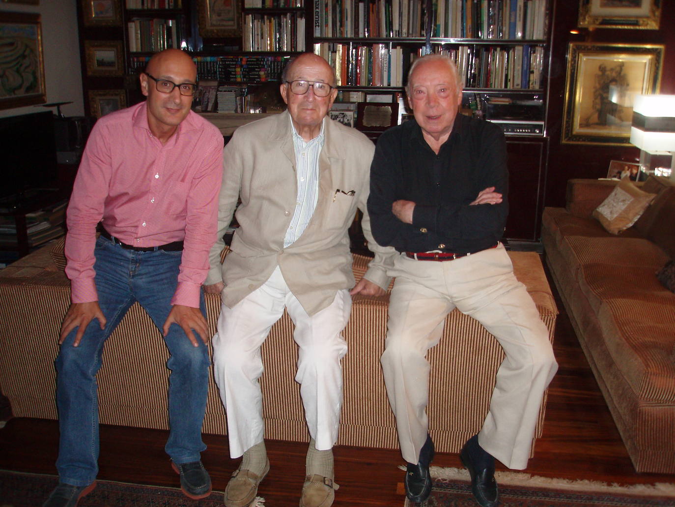 Juan Antonio González Fuentes, Jesús Pardo y Manuel Arce, en casa de este último.