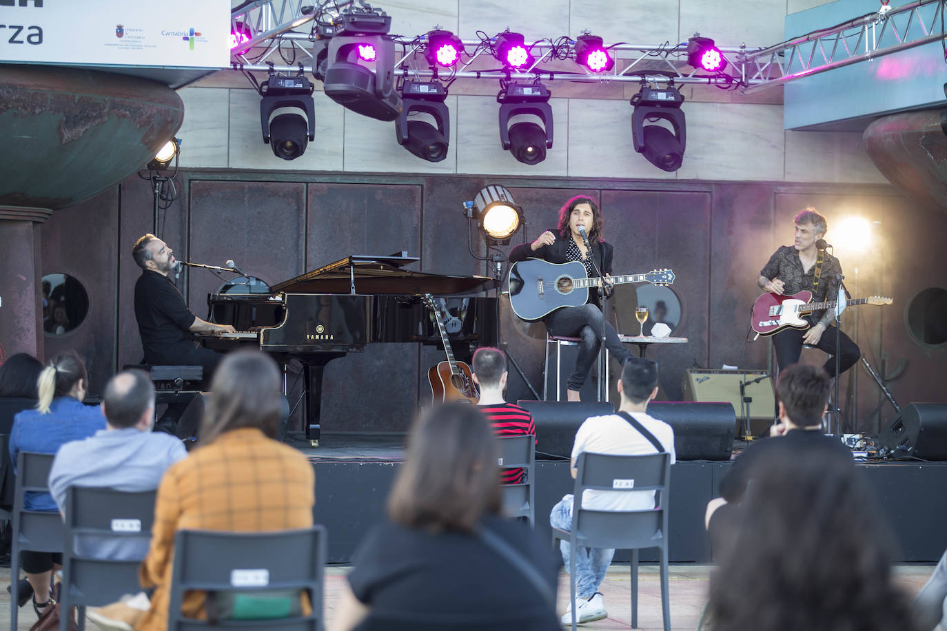 Fotos: Vuelve la música en directo