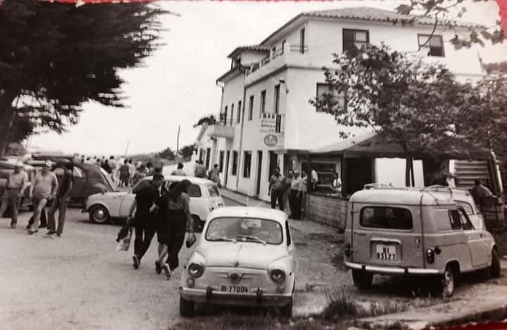 Al comienzo del estado de alarma, la Junta Vecinal animó a la gente a desempolvar sus álbumes de fotografías para hacer un archivo con todo el material reunido. Estas fotos forman parte de esta colección.