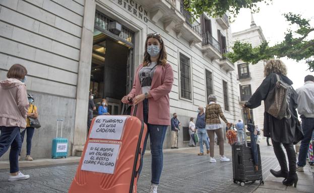 «Si las fronteras no se abren las agencias seguiremos sin vender ni un solo viaje»