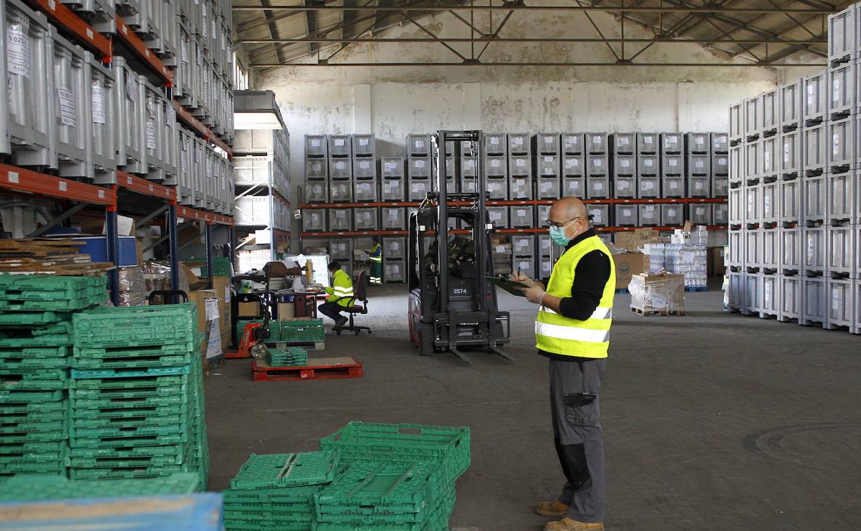 El Ministerio de Alimentación reparte 216.000 kilos de alimentos en Cantabria entre colectivos desfavorecidos