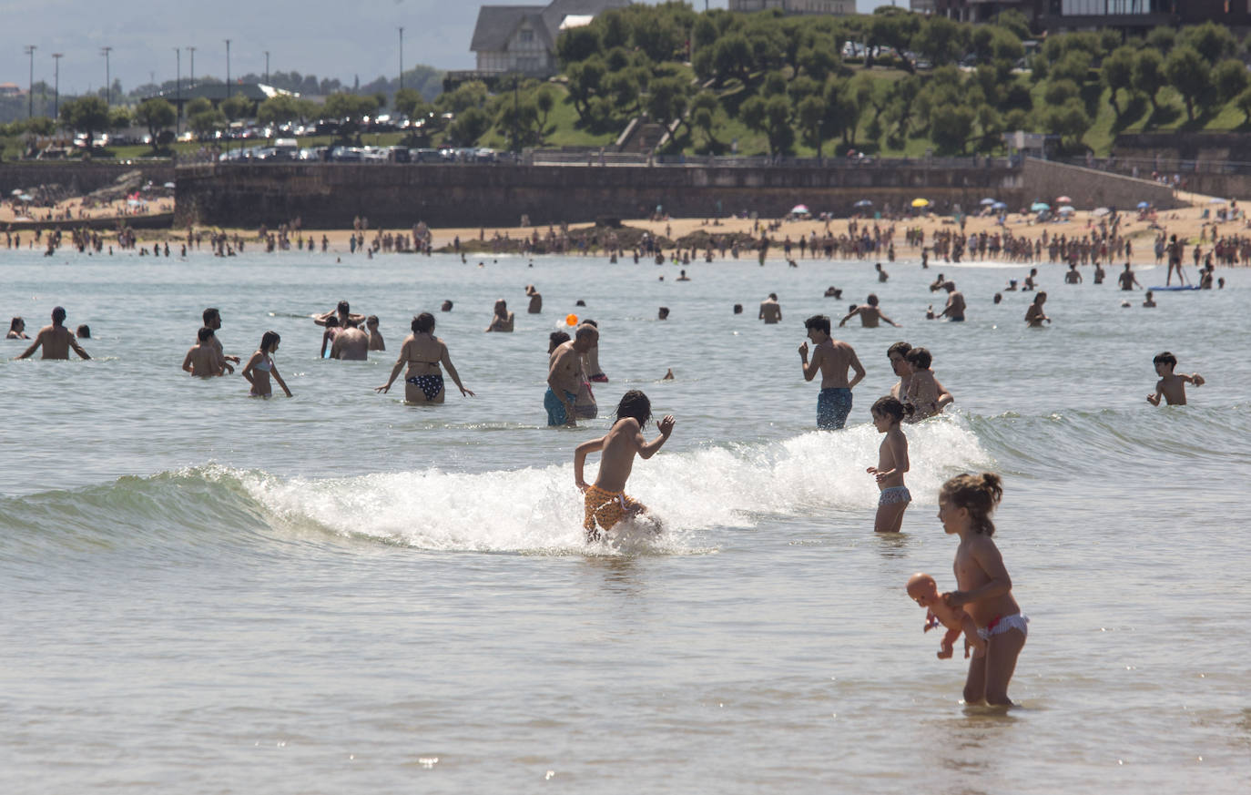 Fotos: Primer domingo de la &#039;nueva normalidad&#039; en Santander