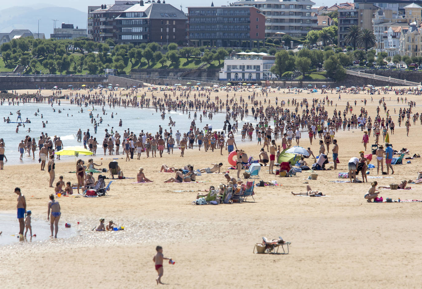 Fotos: Primer domingo de la &#039;nueva normalidad&#039; en Santander