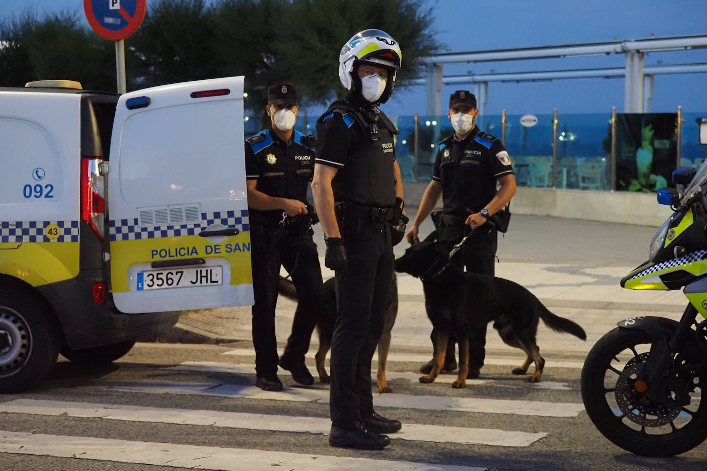 Fotos: Controles en las playas para evitar hogueras