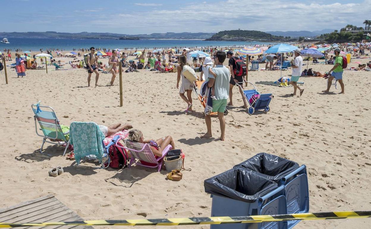 Nueve cámaras vigilarán las playas de Santander, pero el ayuntamiento aún no sabe cuándo estarán operativas