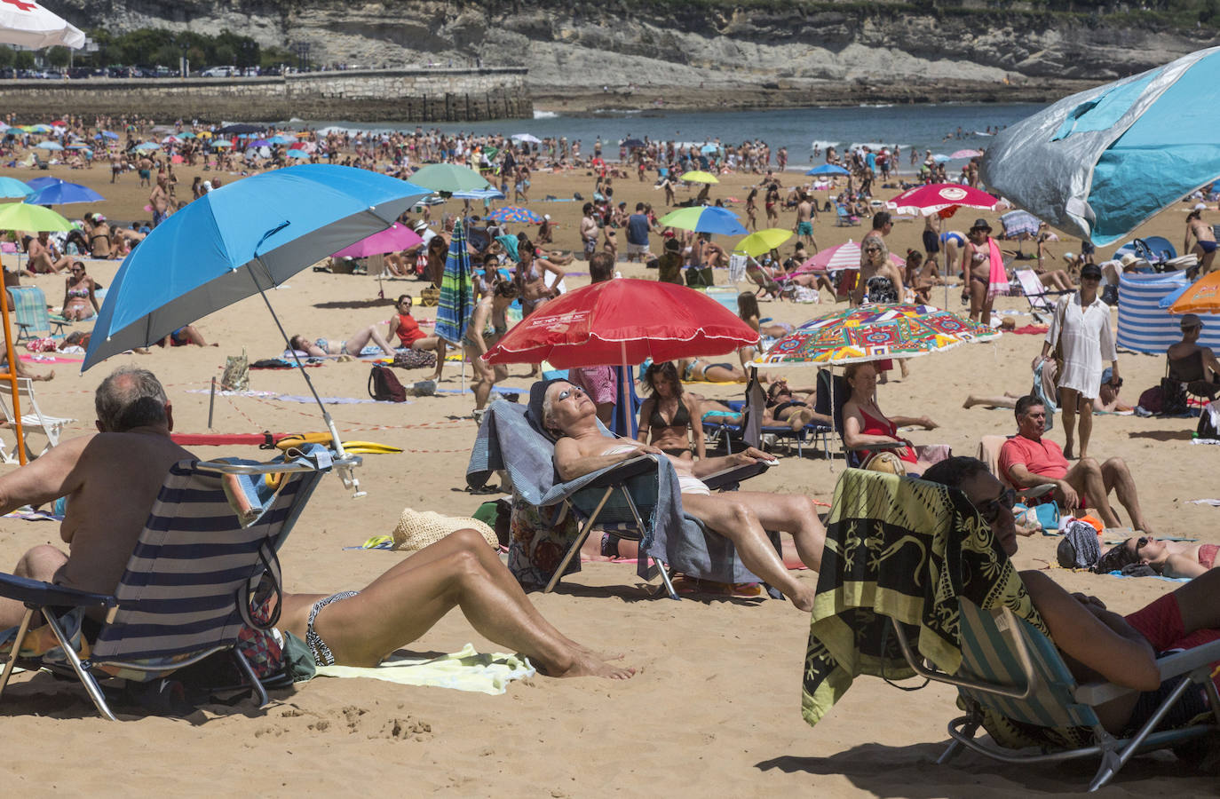 Fotos: Las playas de Santander, hasta la bandera