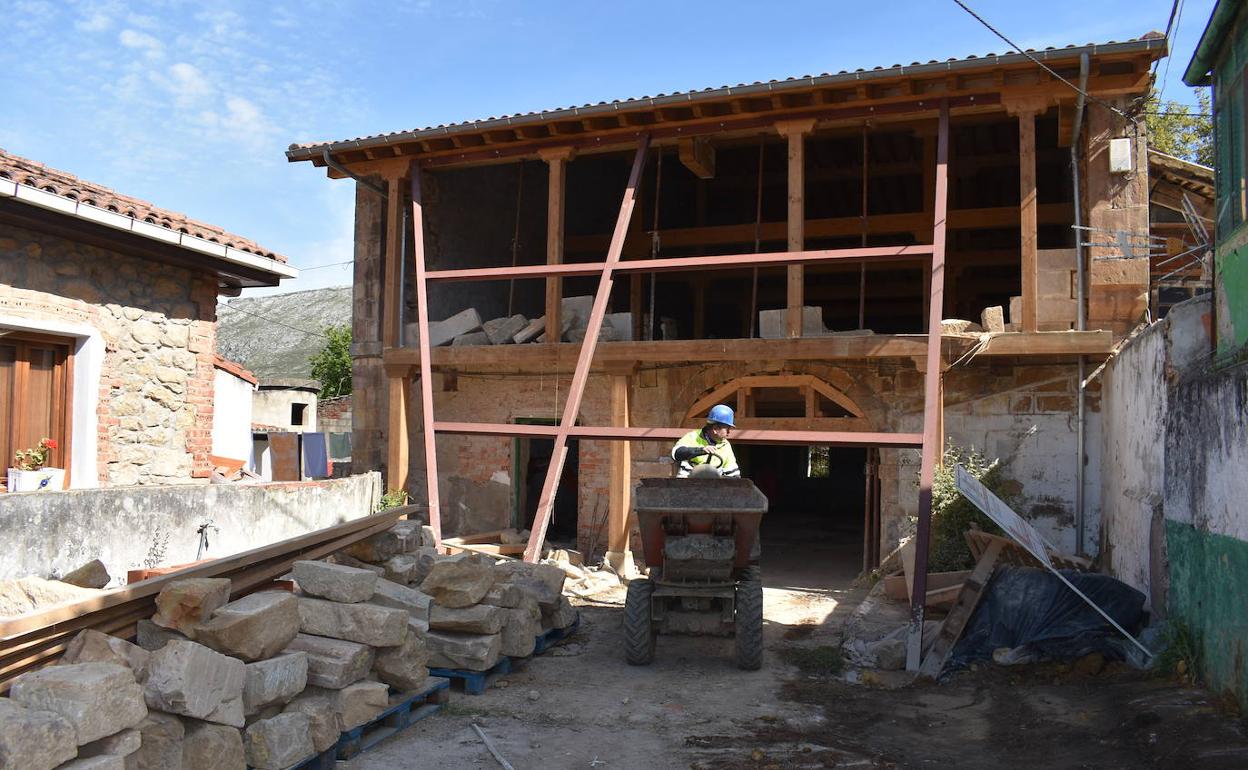 El edificio que está siendo rehabilitado.