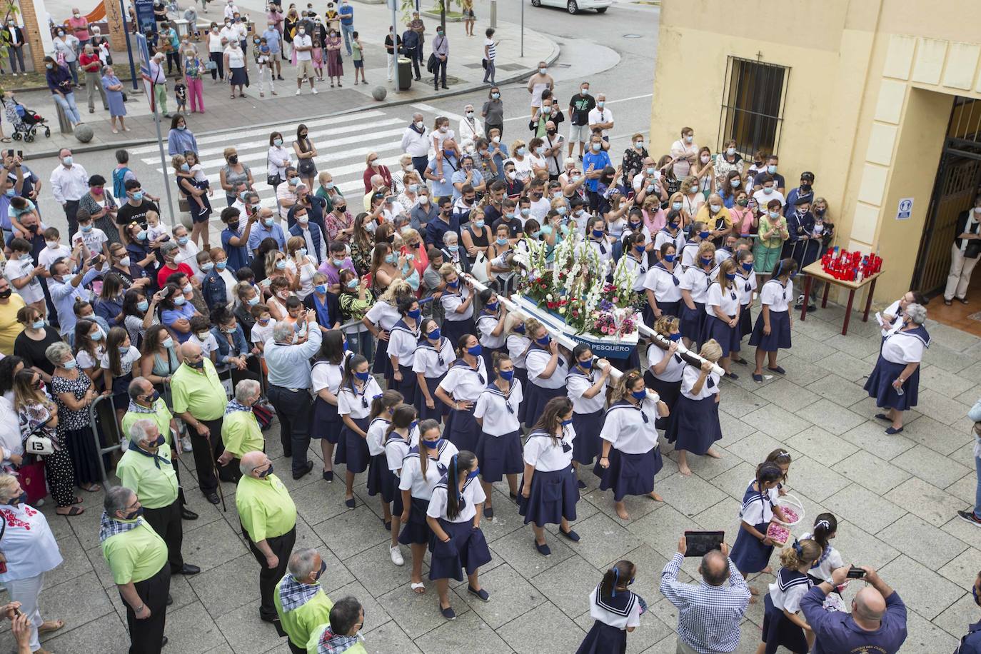 Fotos: La patrona del barrio