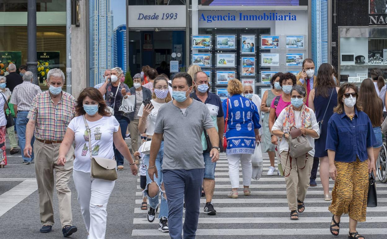 Cantabria suma otro fallecido por covid-19, que murió hace un mes, y da por cerrado el brote de Santander