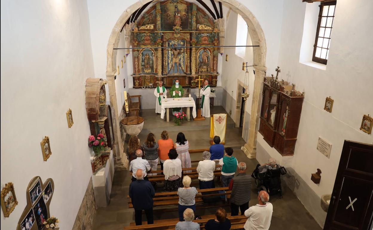 Inaugurada la rehabilitación de la iglesia de San Andrés de Cambarco