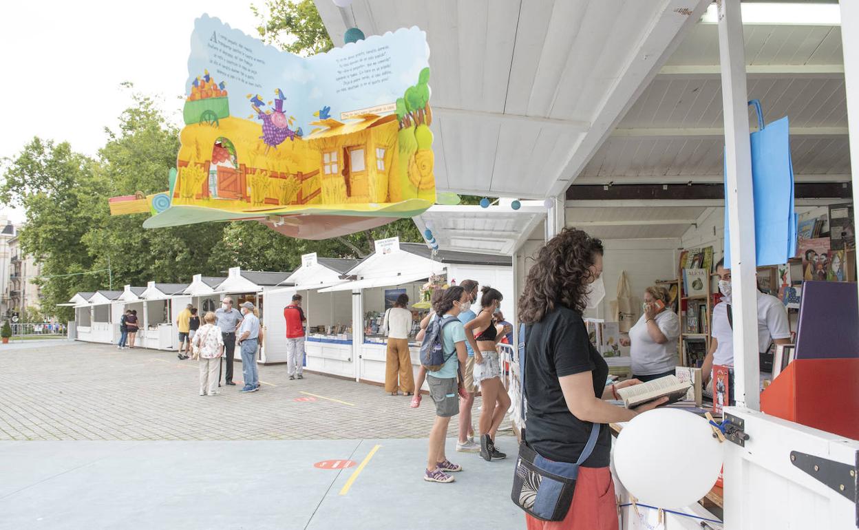 El libro se reencuentra con la normalidad