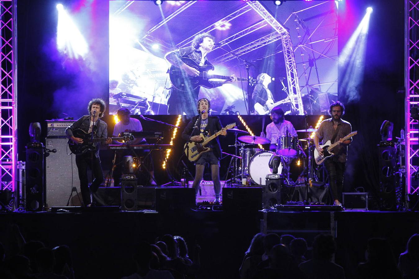 Fotos: Sidonie en Torrelavega, como en una fiesta de amigos