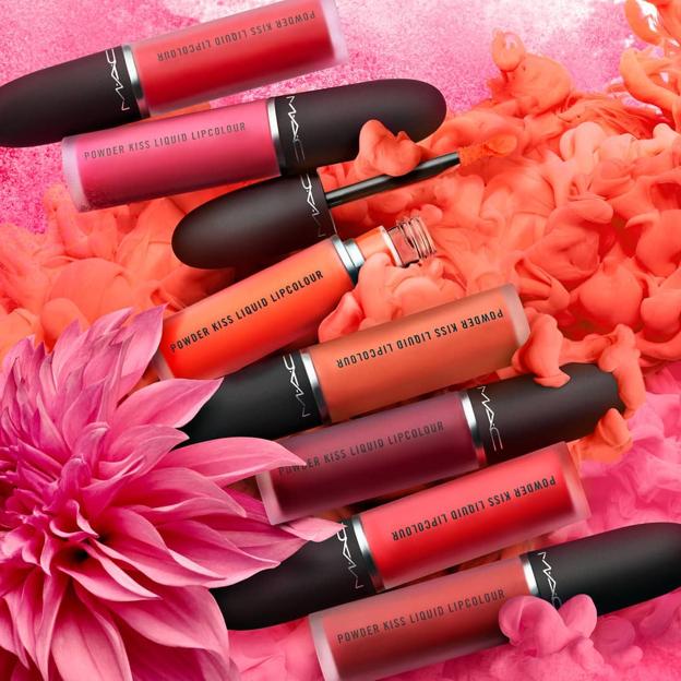 Labiales de MAC que garantizan la duración.