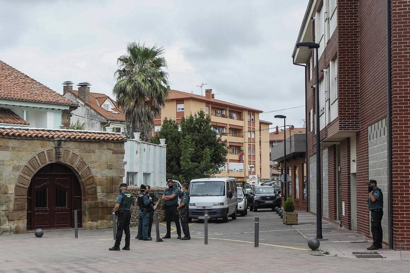 Fotos: Diez detenidos en una operación de la Guardia Civil en Cartes