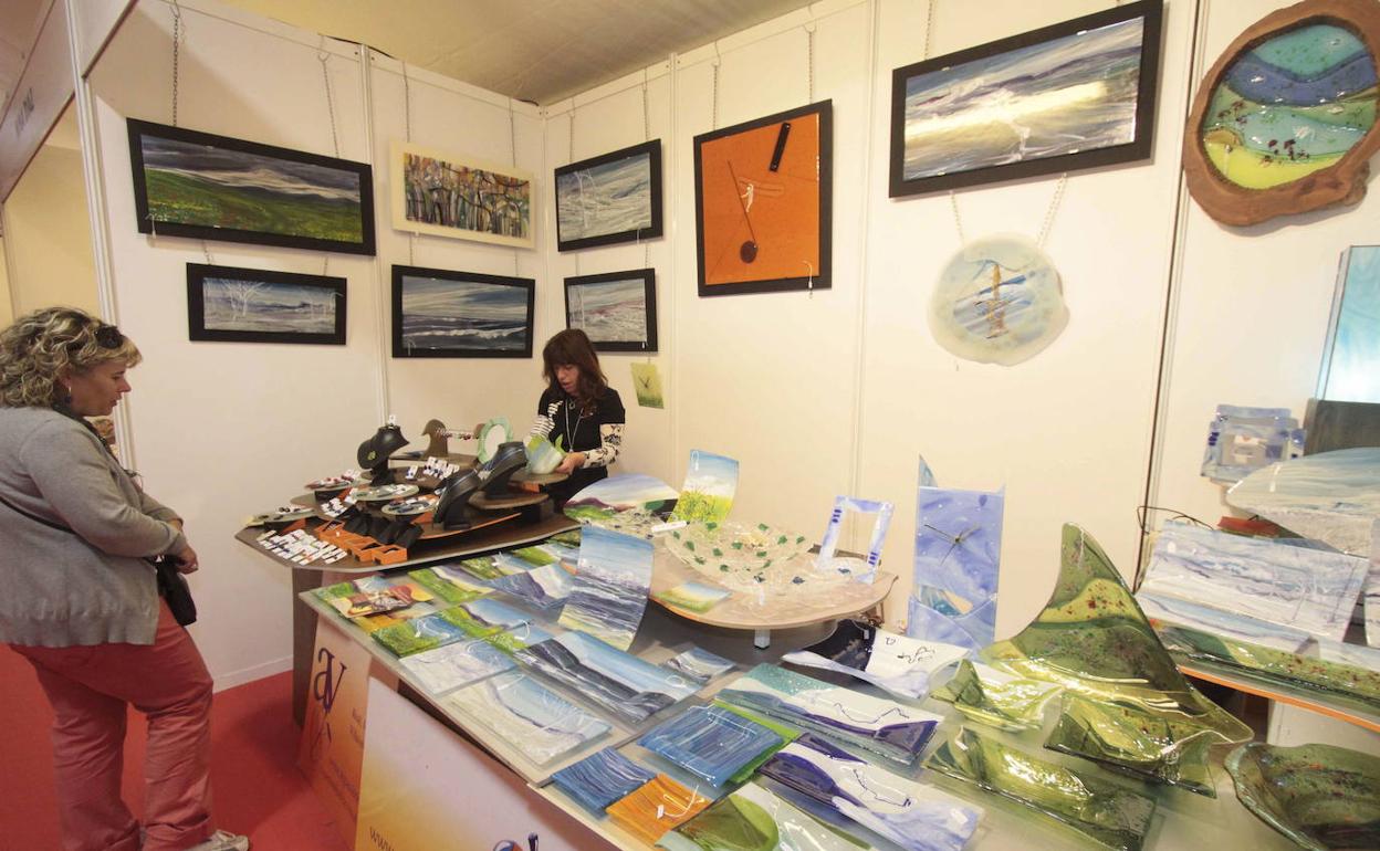 La Porticada acoge del 6 al 16 de agosto la Feria de Artesanía con 36 puestos