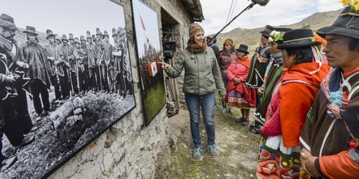 En 'Volver a ver', de Judith Vélez, se funden fotografía y testimonios.