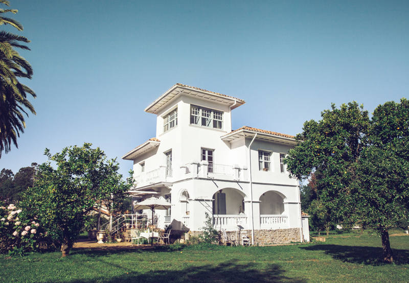 Casa de Novales en cuyo jardín se celebrará el mercadillo.